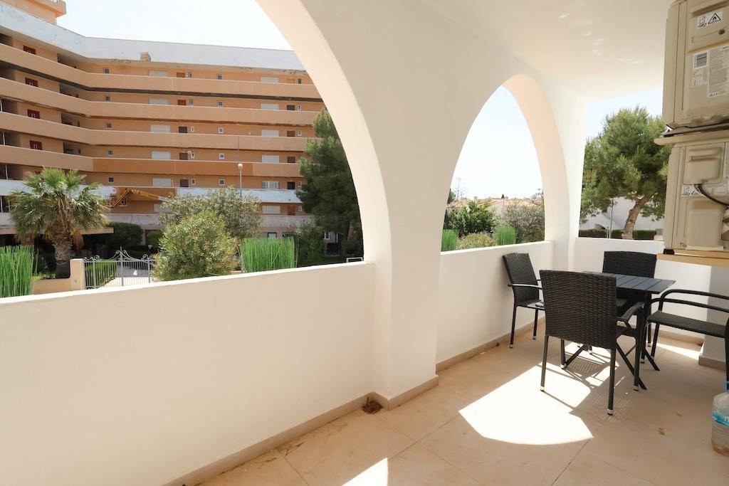House in La Zenia - Image 2