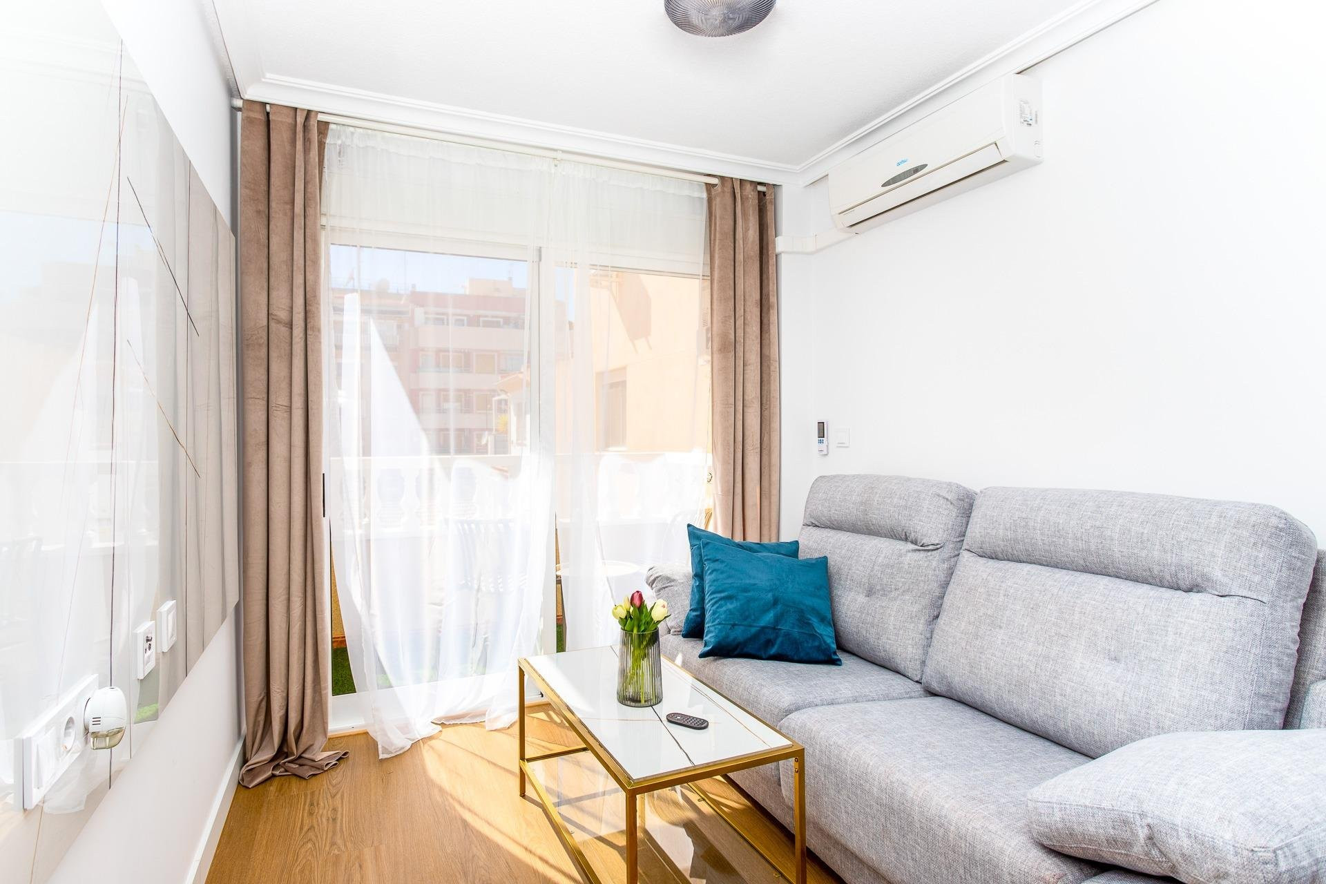 Apartment in Torrevieja - Image 5