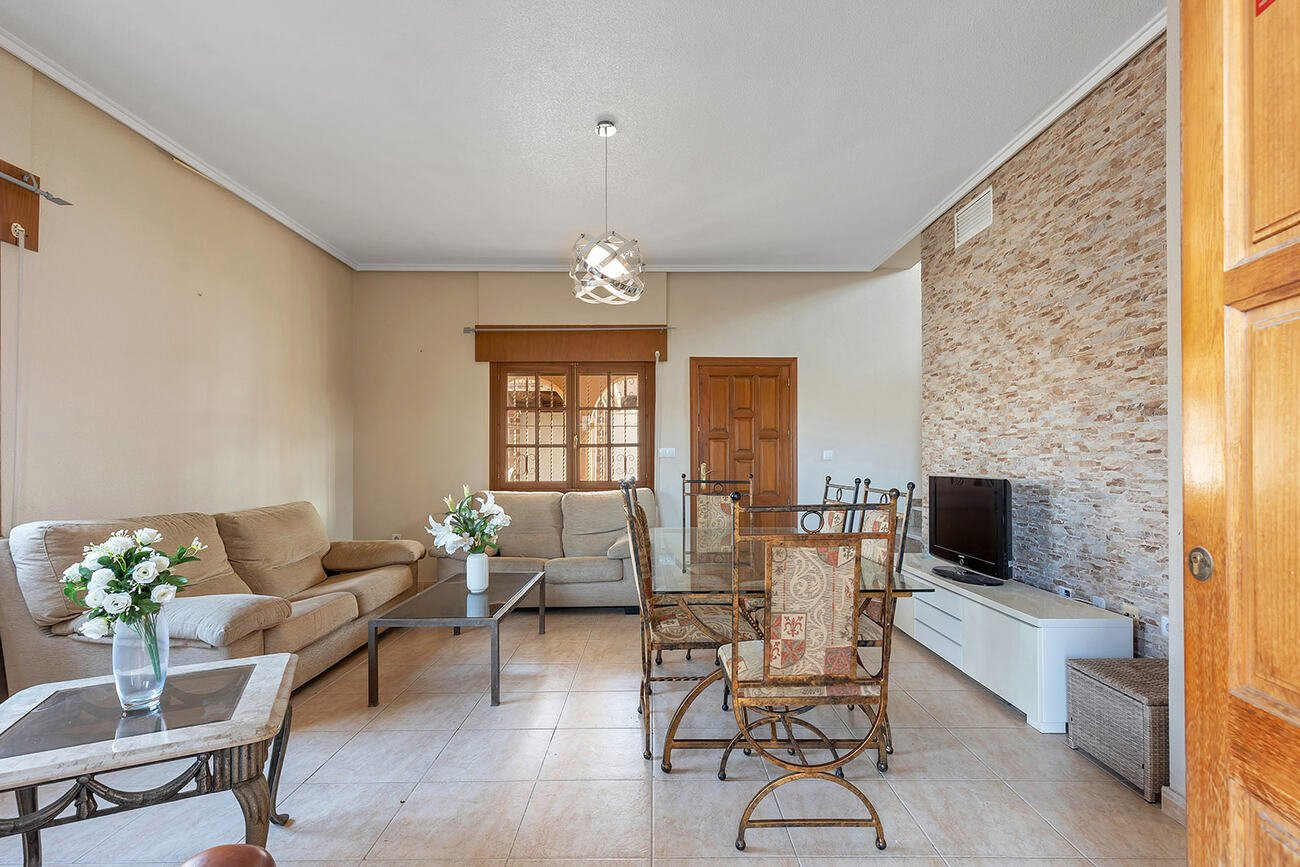 Villa in Algorfa - Image 4