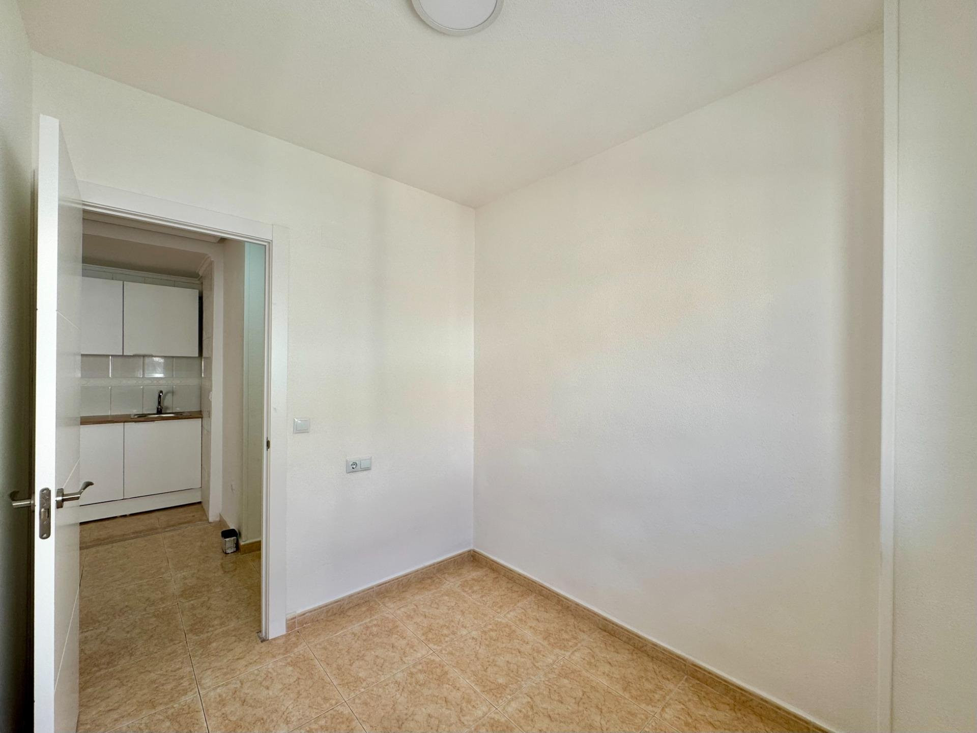 Apartment in Torrevieja - Image 4