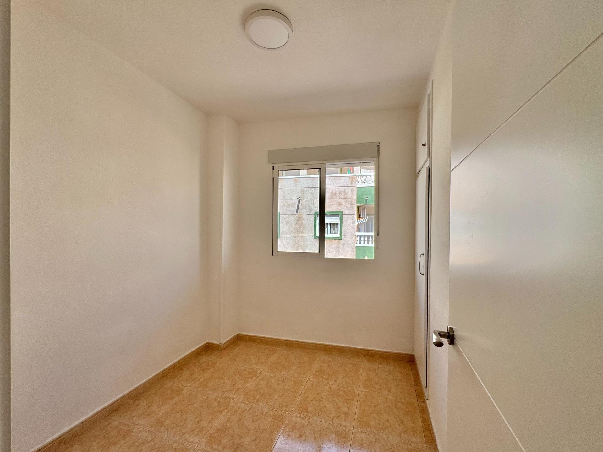 Apartment in Torrevieja - Image 5