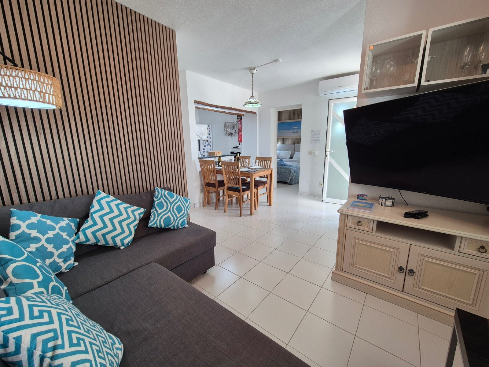 Apartment in San Miguel de Salinas - Image 5