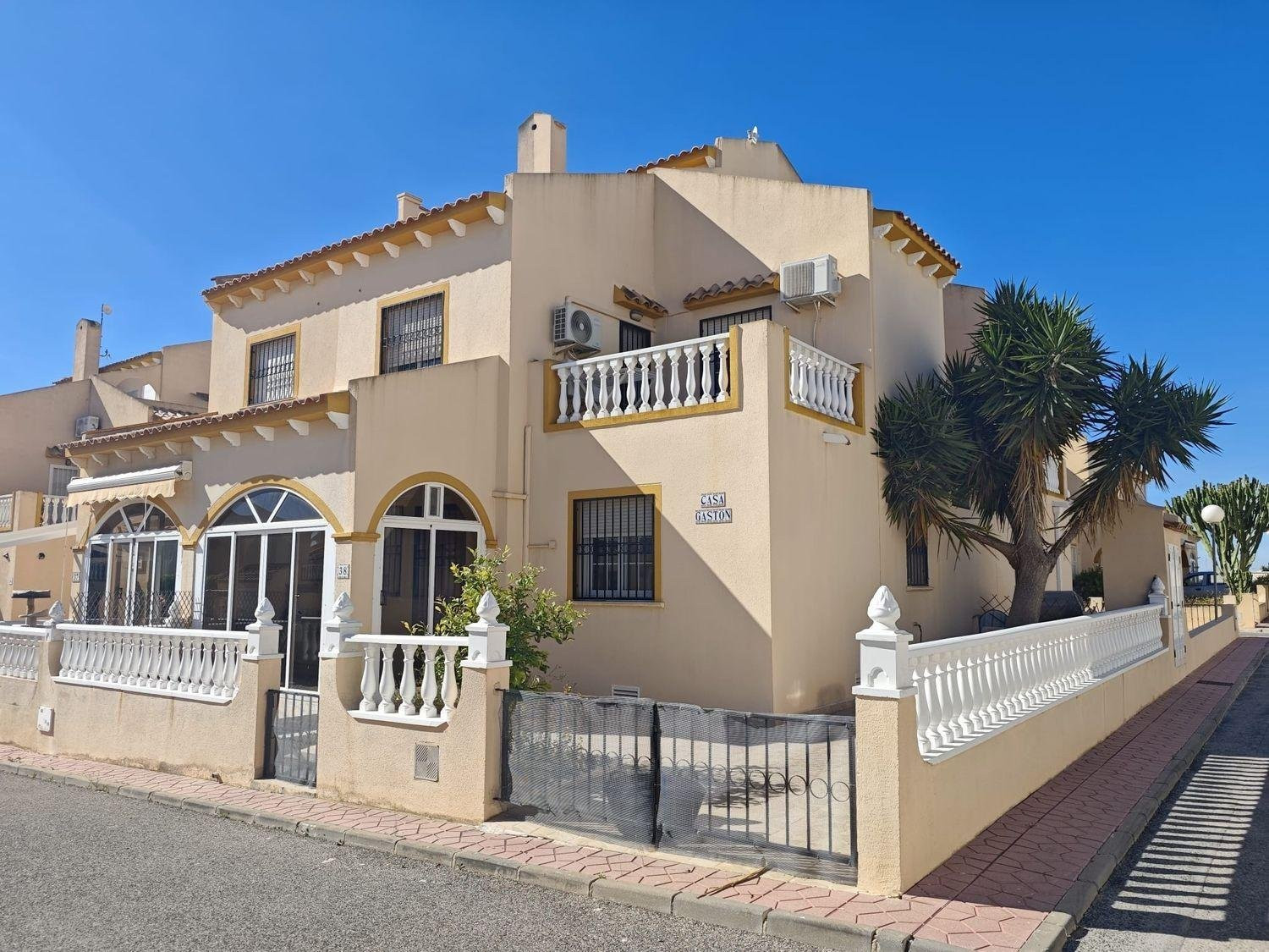 House in Playa Flamenca - view 1