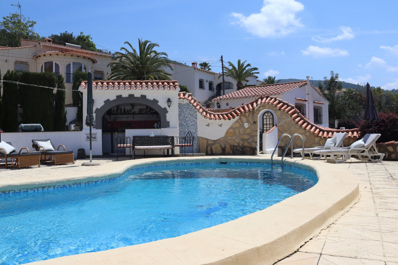 Villa in Parcent - Image 2