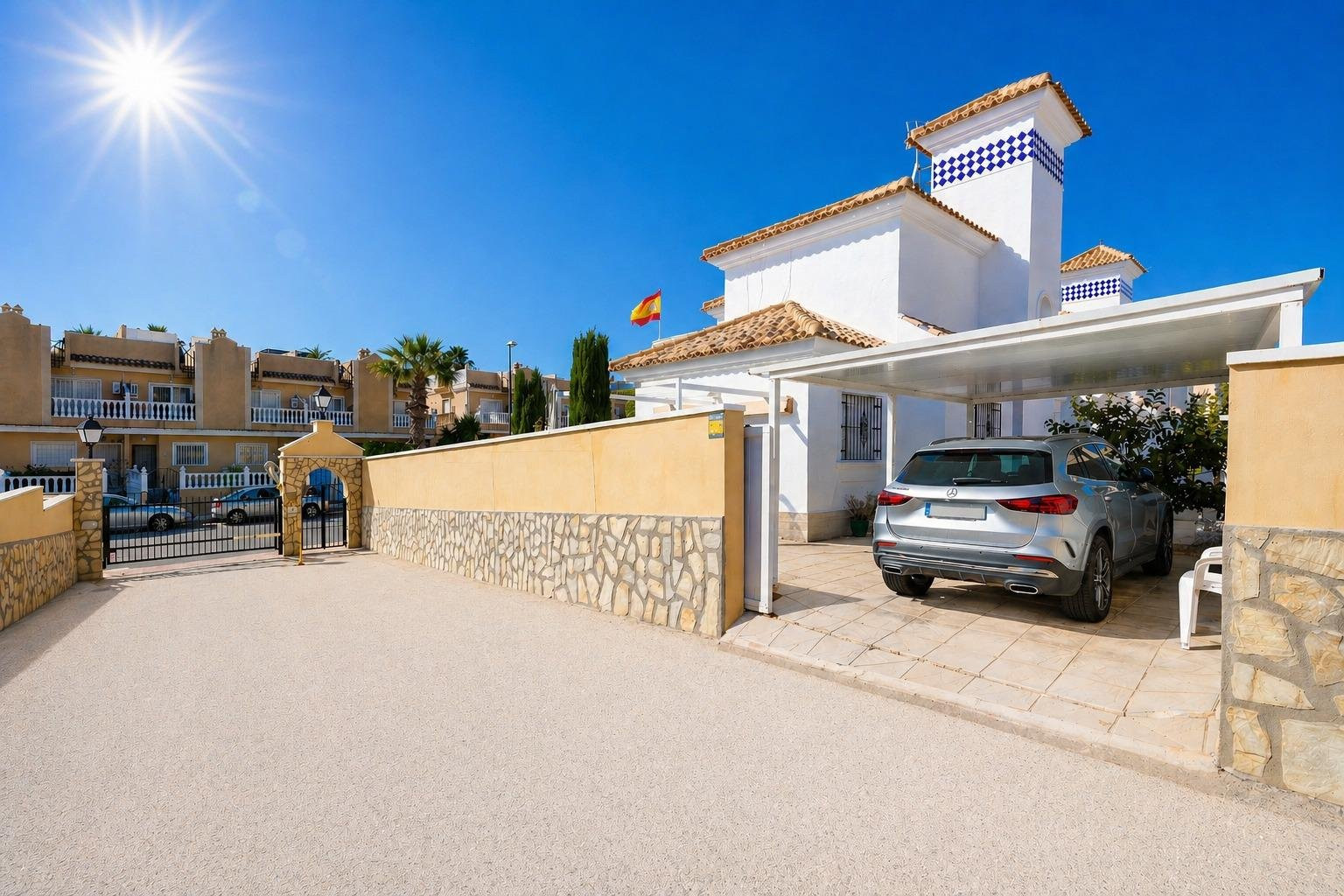 House in Urbanizacion los Balcones - view 1