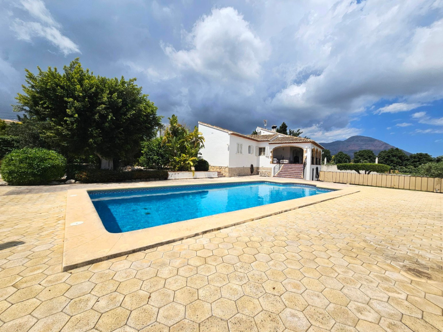 Villa in Javea - view 1