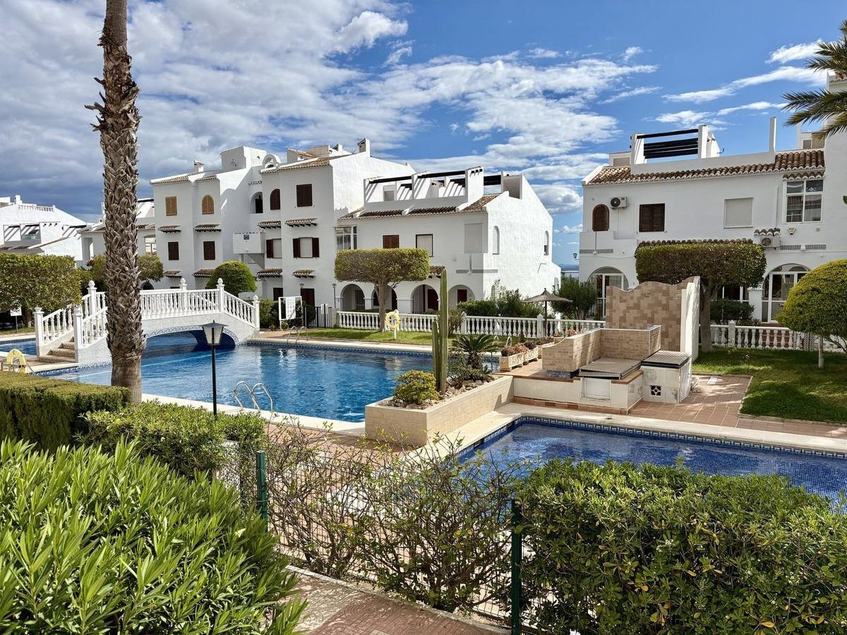 House in La Verada - view 1