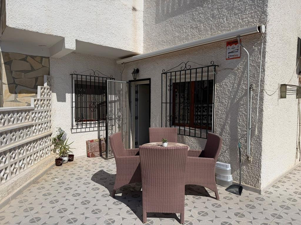 House in Torrevieja - view 1