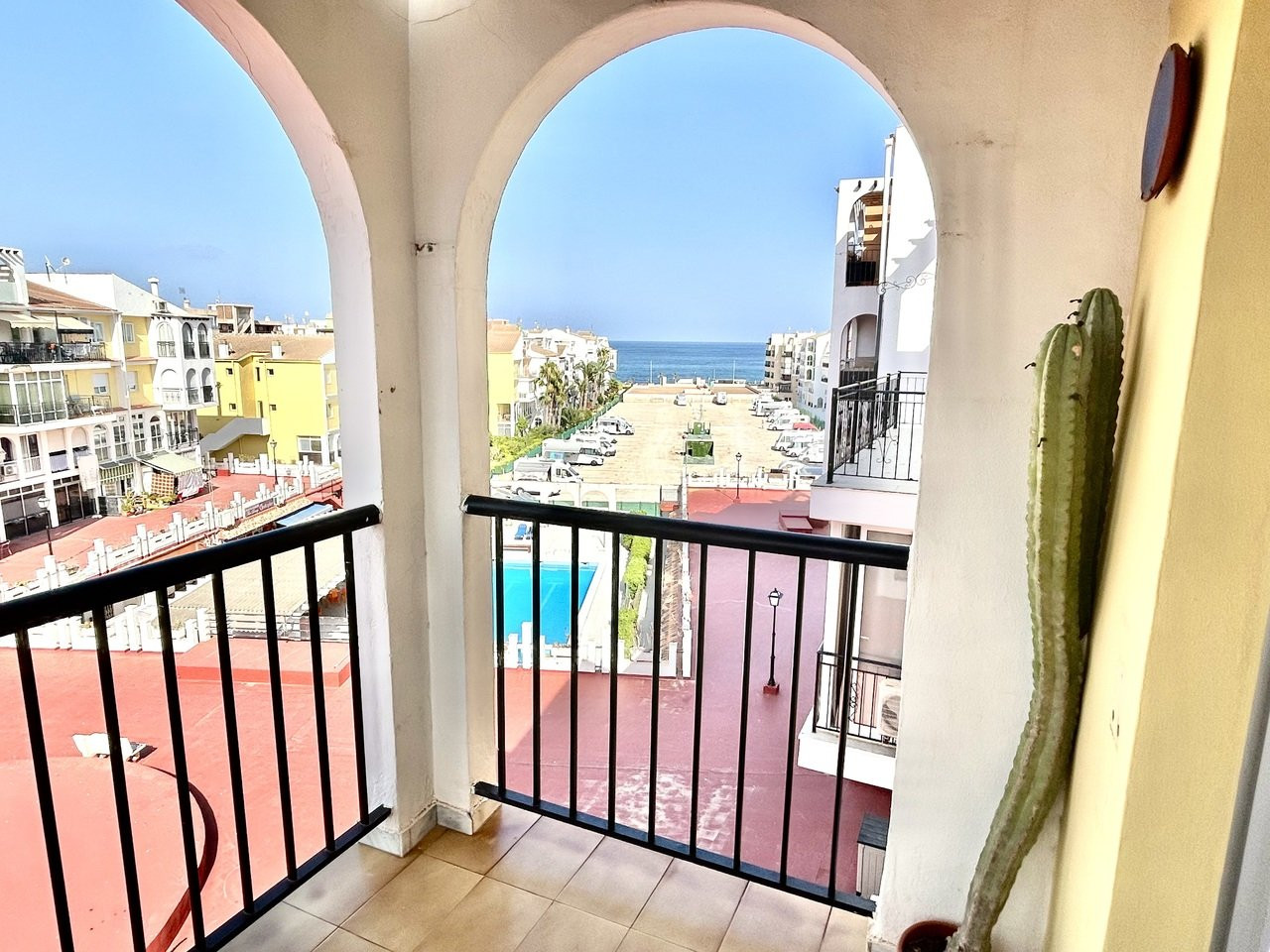 Apartment in Torrevieja - Image 2