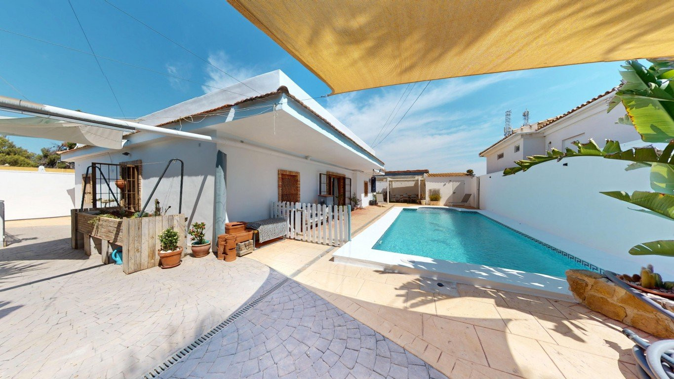 Villa in Los Alcazares - Image 4