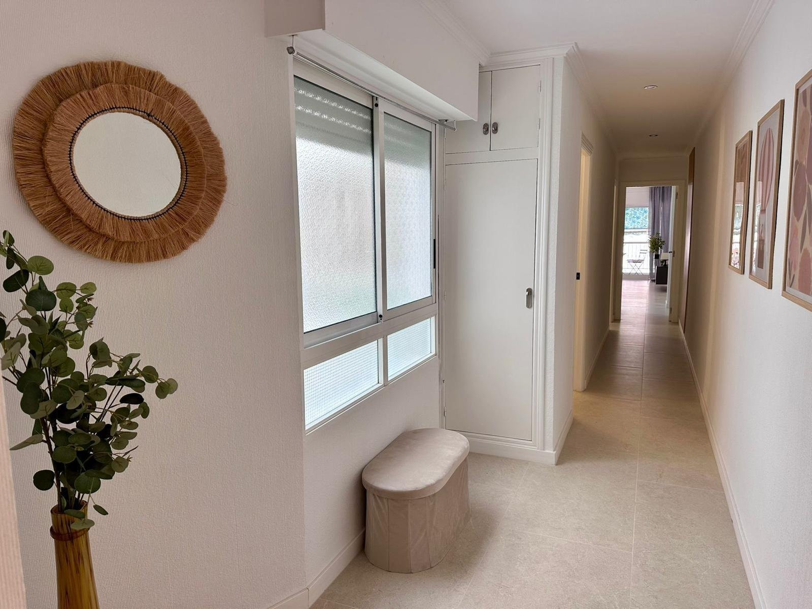Apartment in Torrevieja - Image 2