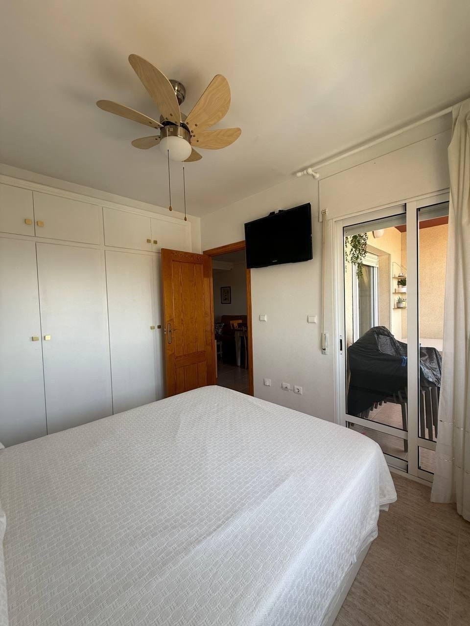 Apartment in Dehesa de Campoamor - Image 4