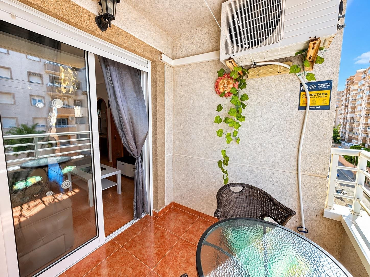 Apartment in Torrevieja - Image 4