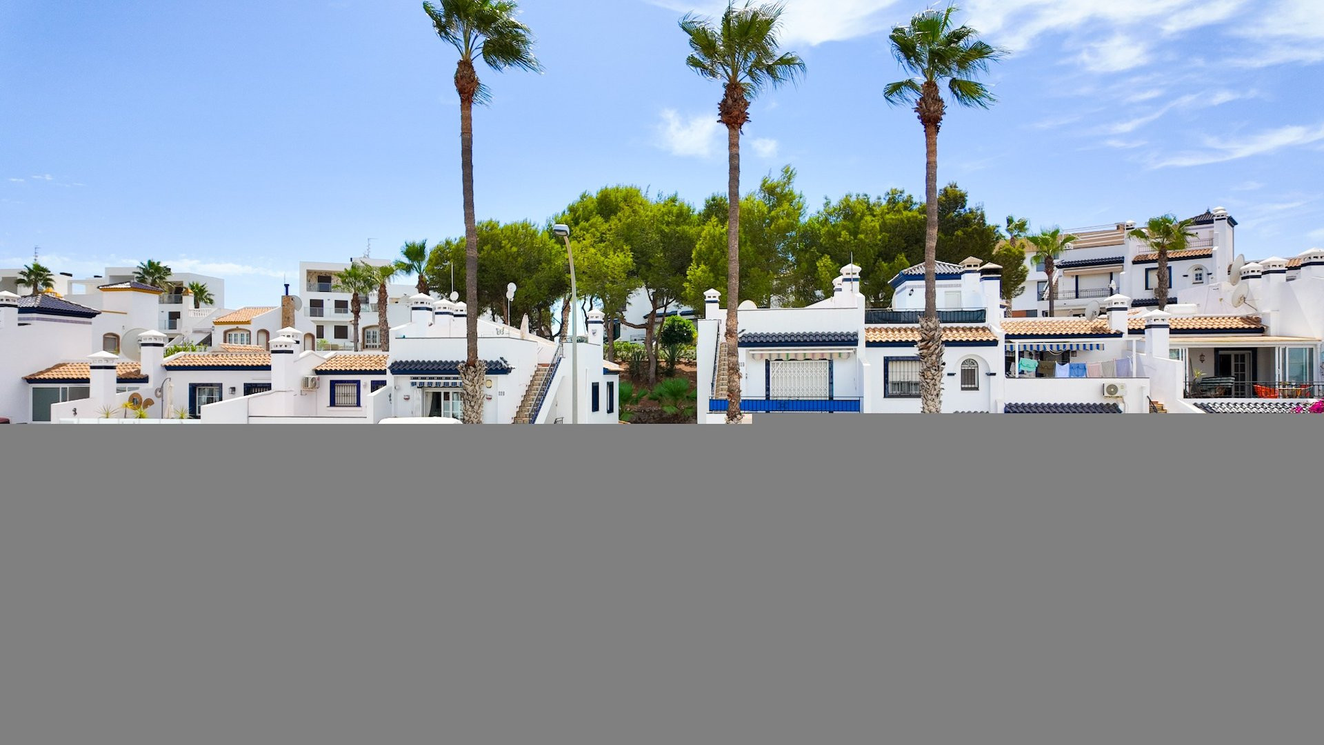 Apartment in Urbanizacion los Balcones - Image 3