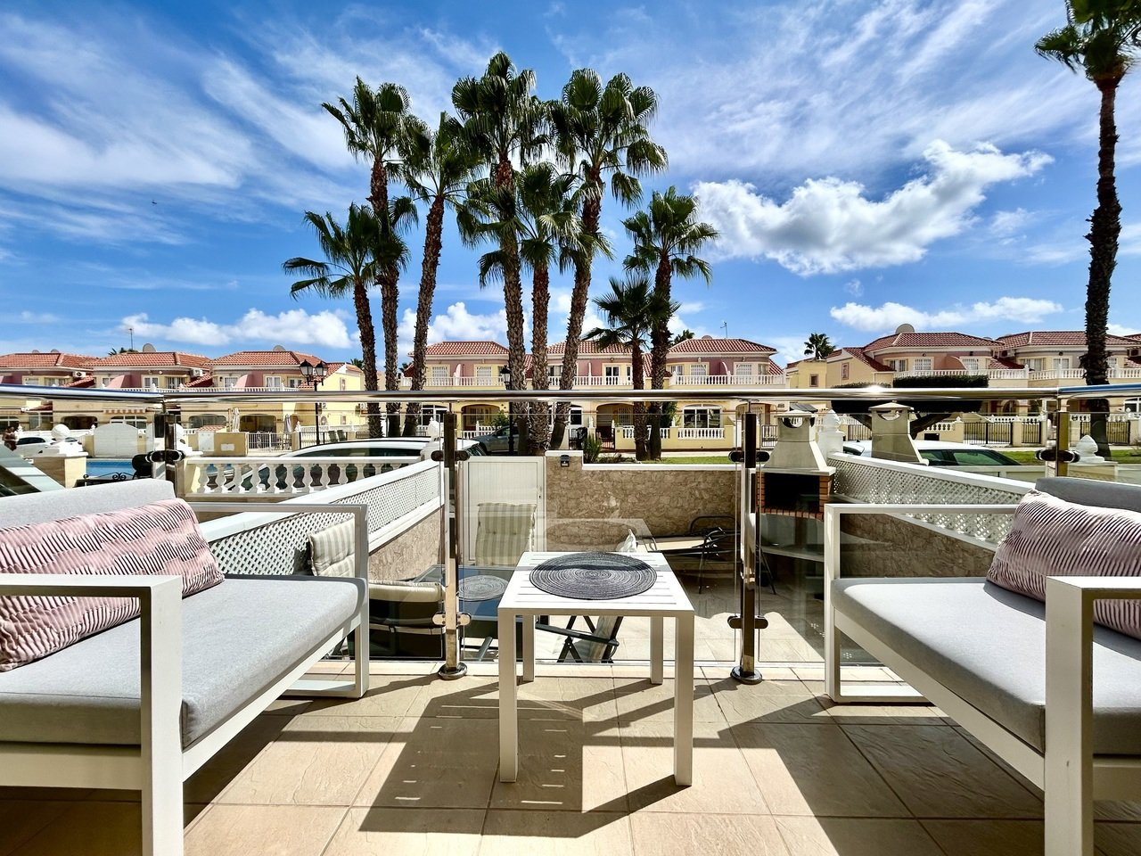 House in Cabo Roig - Image 4