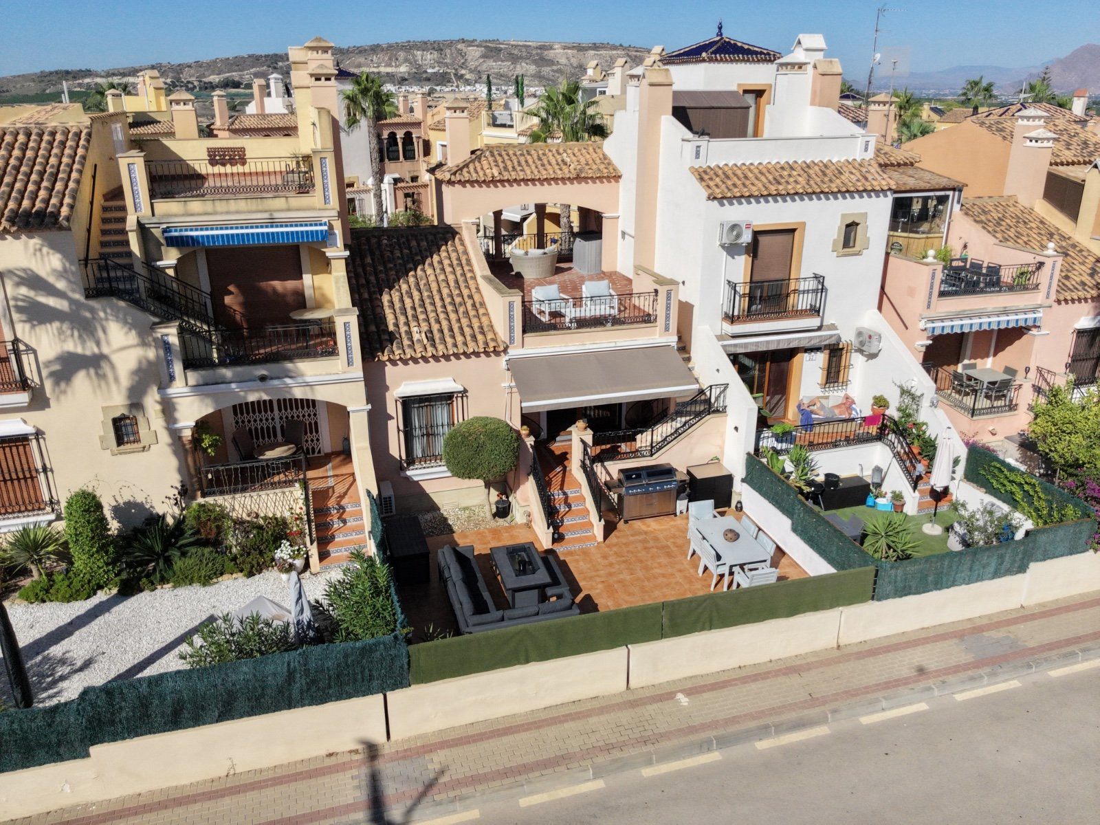 House in Algorfa - view 1