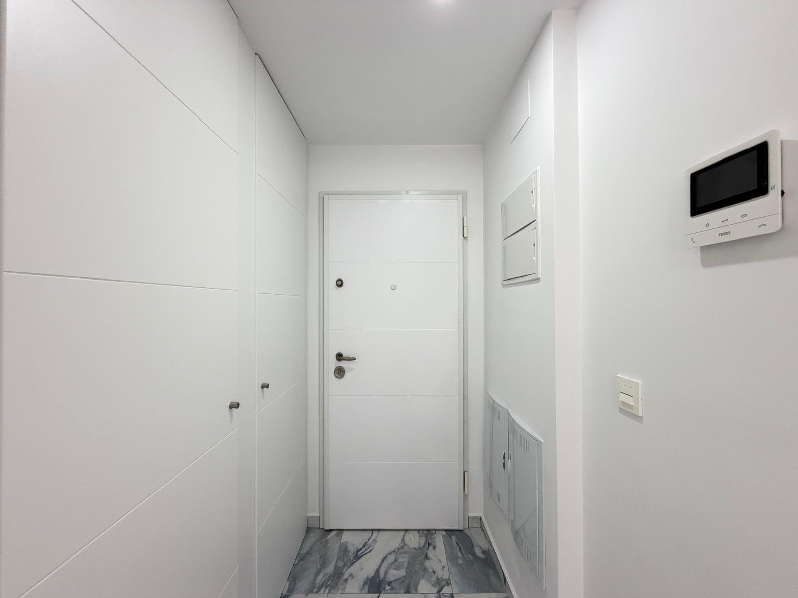 Apartment in Torrevieja - Image 3