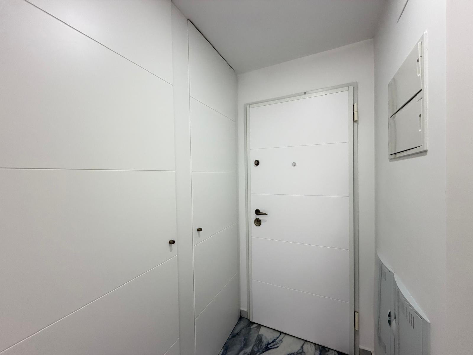 Apartment in Torrevieja - Image 4