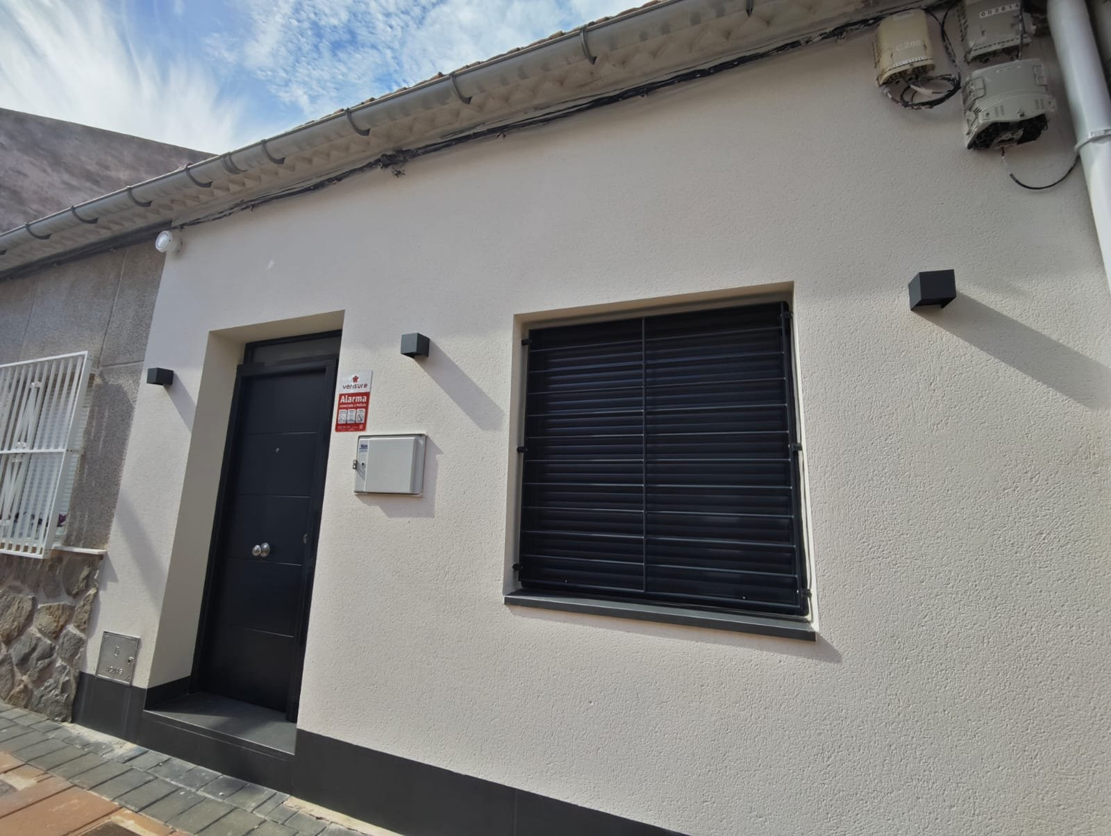 House in Los Alcazares - view 1