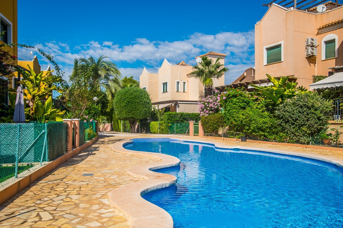 Villa in Torrevieja - view 1