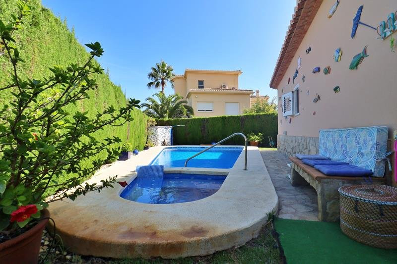 Villa in Oliva - Image 4