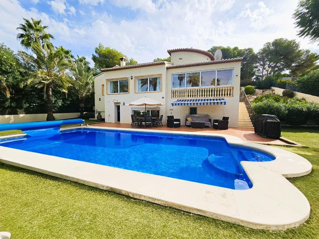 Villa in Javea - view 1