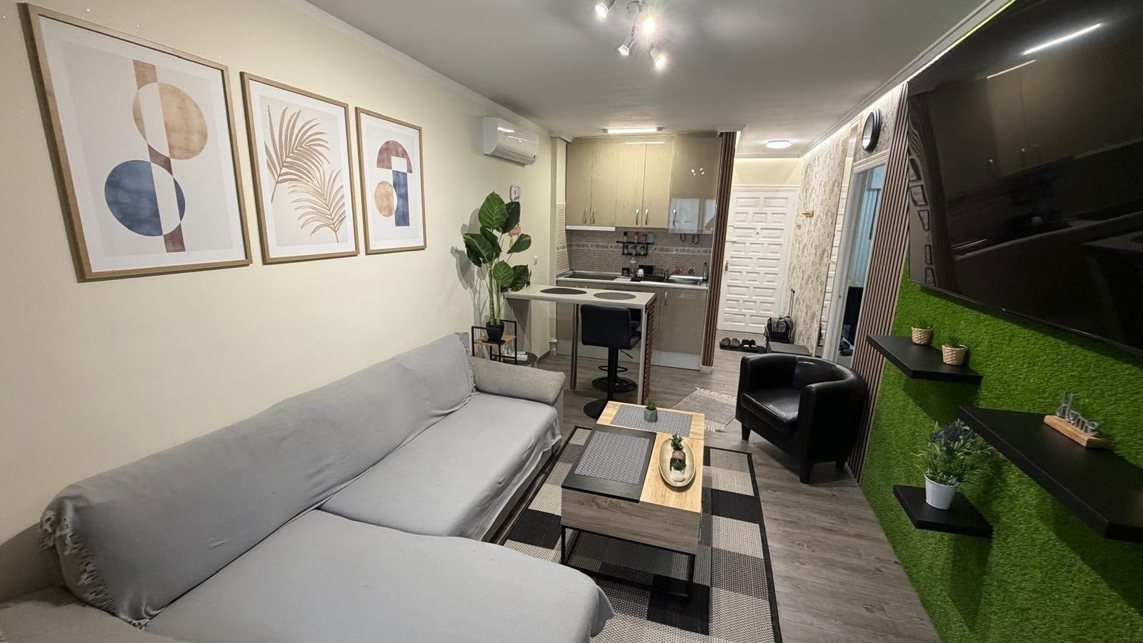 Apartment in El Chaparral - view 1