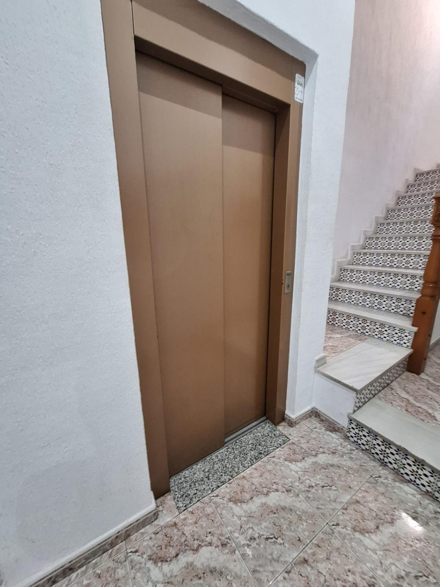 Apartment in Torrevieja - Image 4
