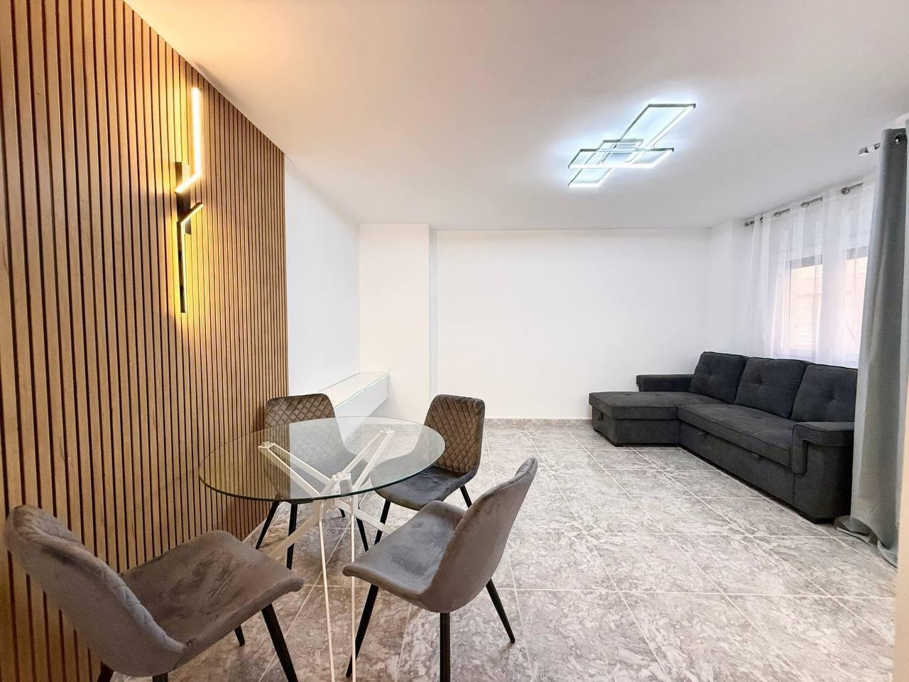 Apartment in Torrevieja - Image 3