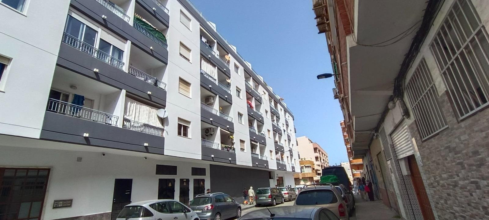 Apartment in Torrevieja - view 1