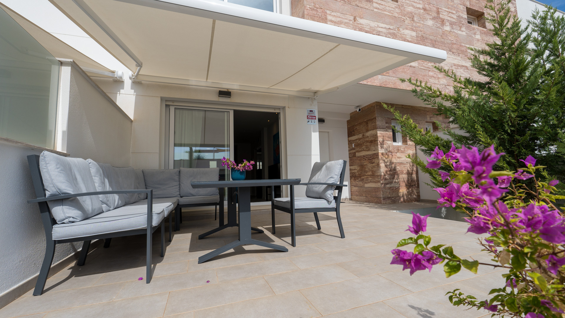 House in San Pedro del Pinatar - view 1