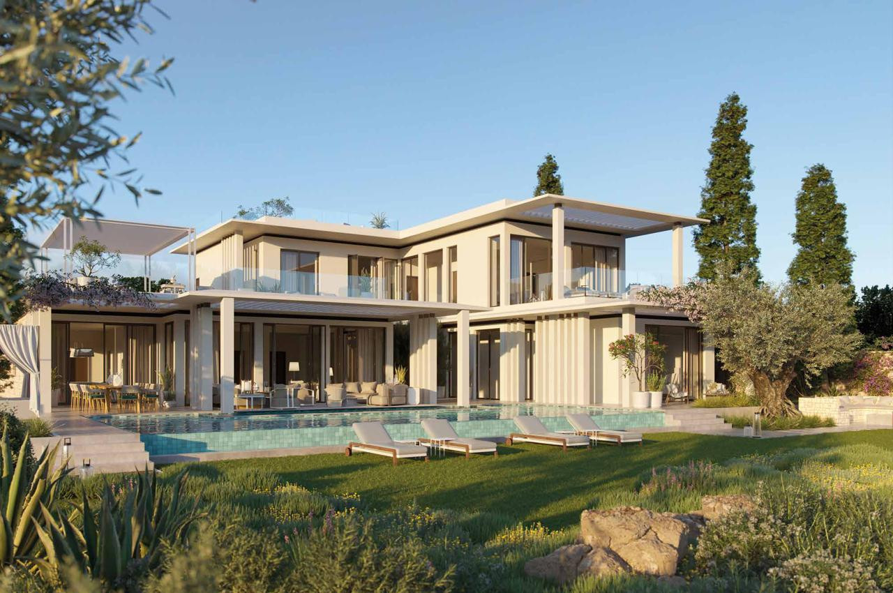 Grand 6-Bedroom Villa