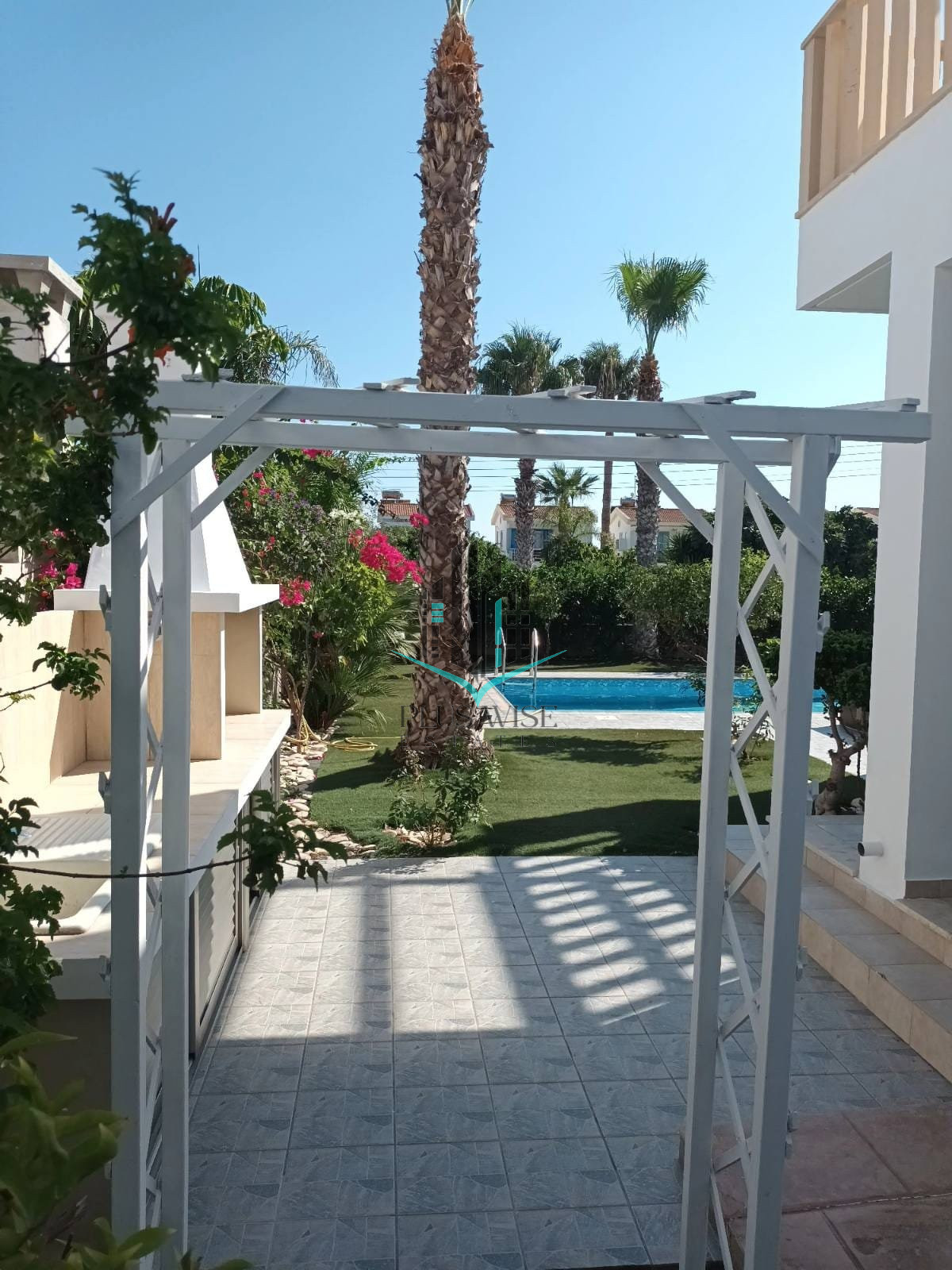 Villa in Perivolia - view 1