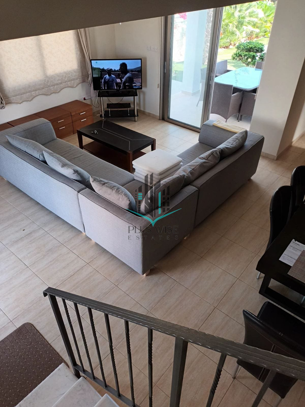 Villa in Perivolia - Image 2