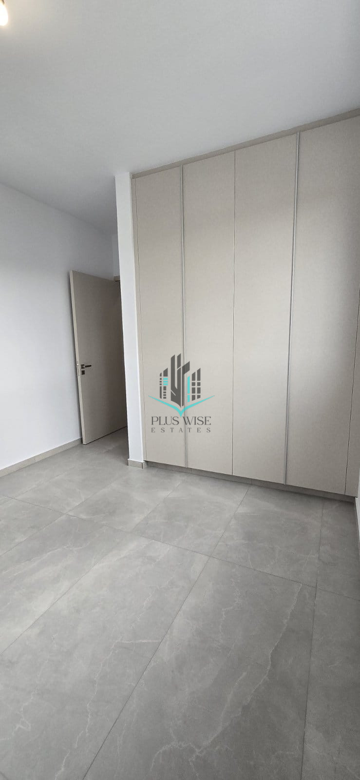 Apartment in Agios Fanourios - Image 3