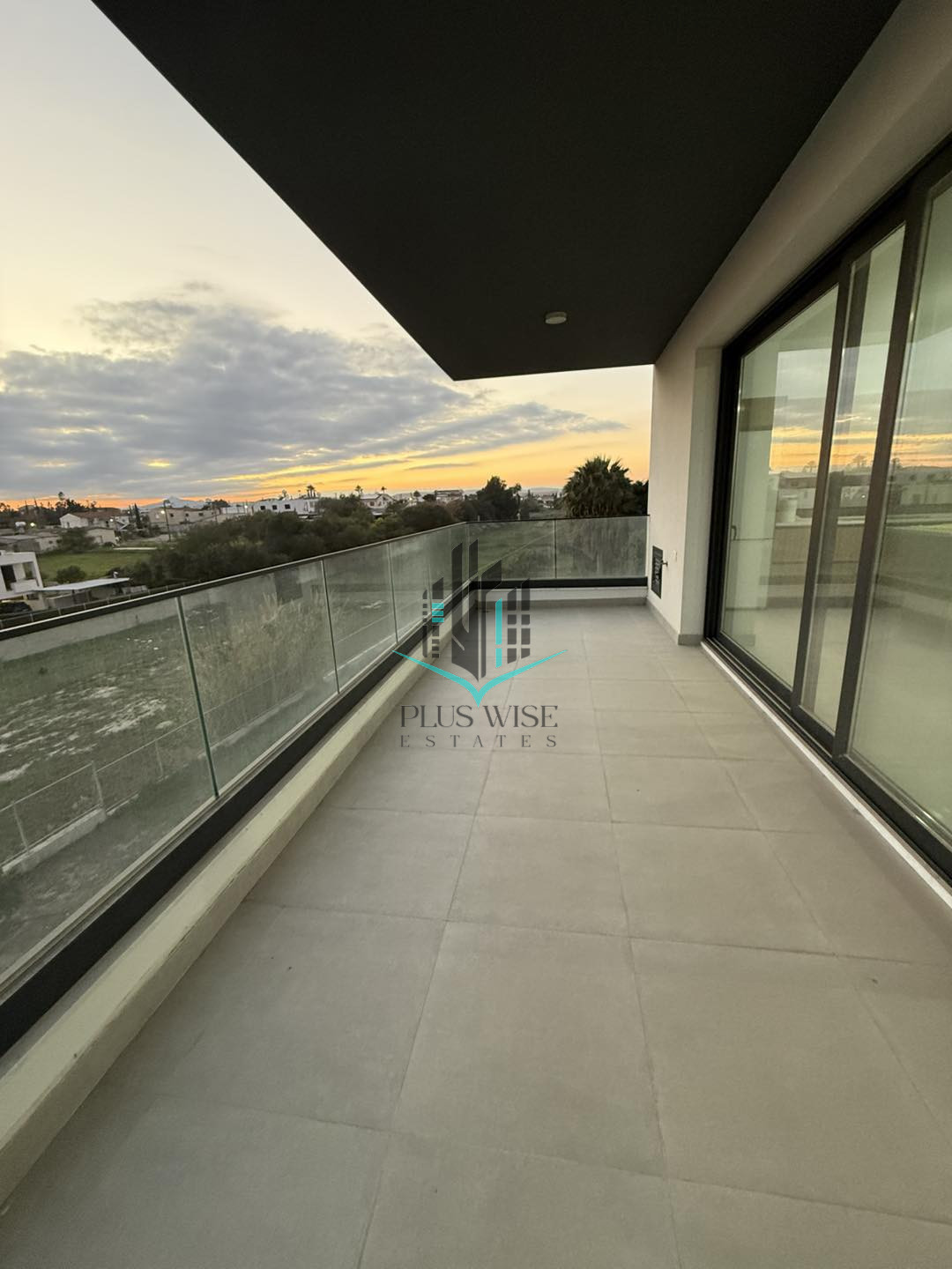 Apartment in Livadia - view 1