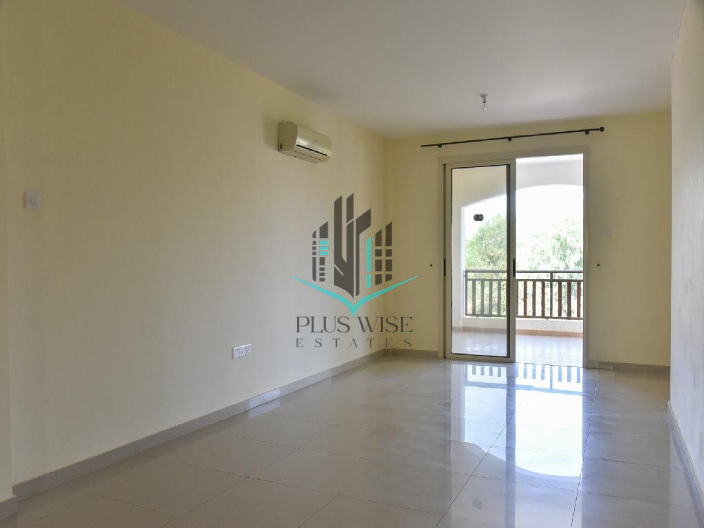 Apartment in Paralimni - Image 5