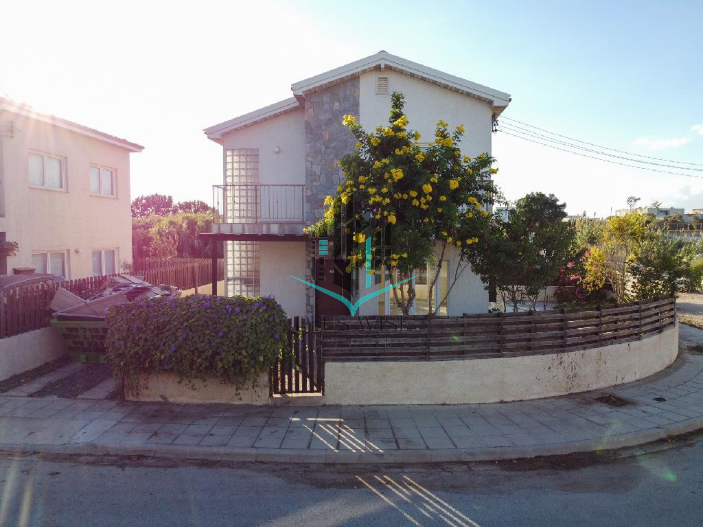 House in Sotira - view 1