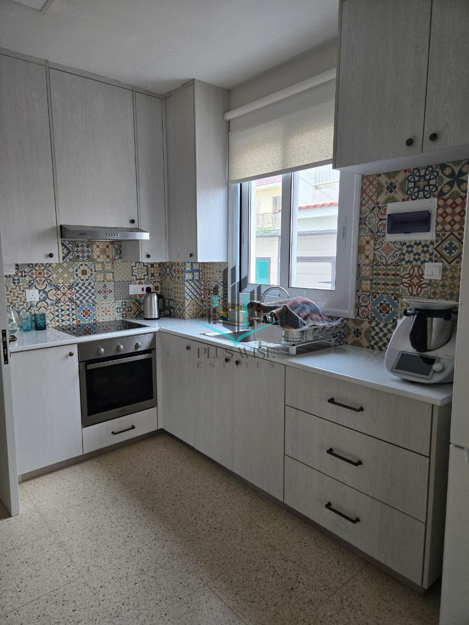 House in Perivolia (Larnakas) - Image 3