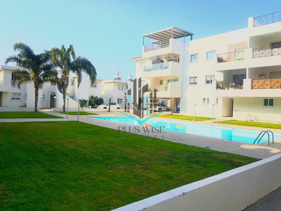 Apartment in Meneou - view 1