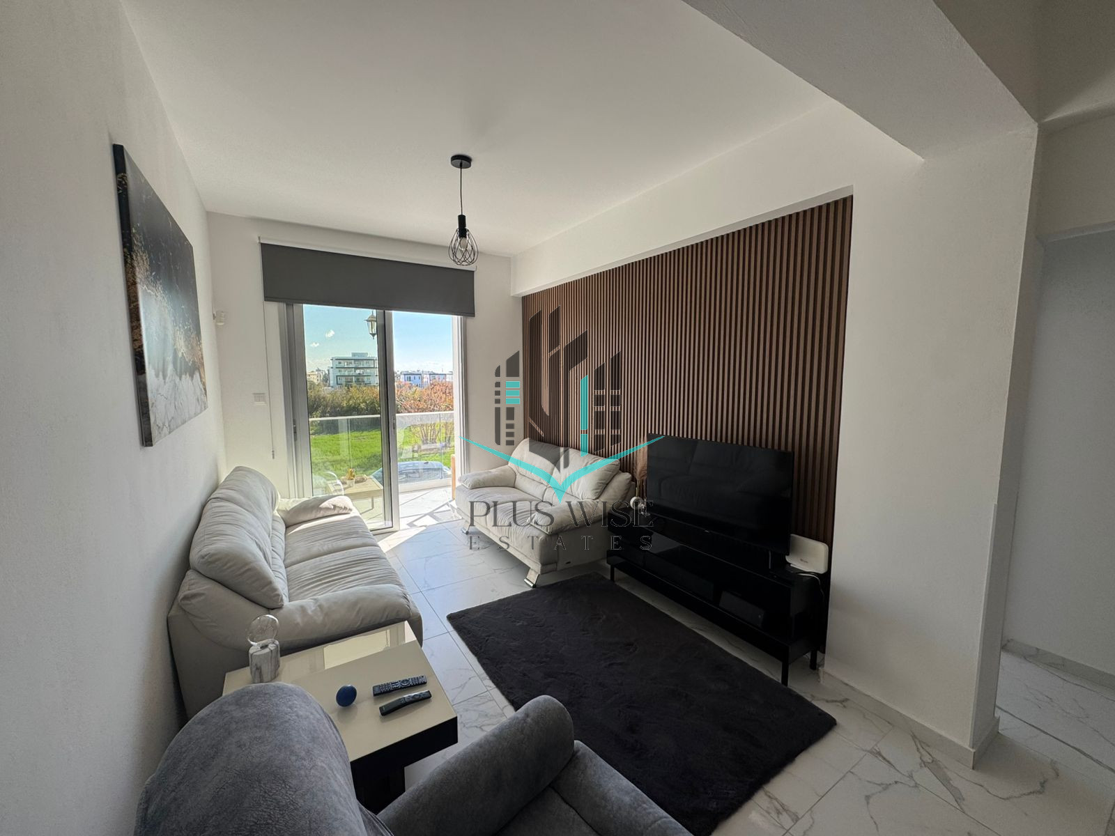 Apartment in Livadia - Image 2