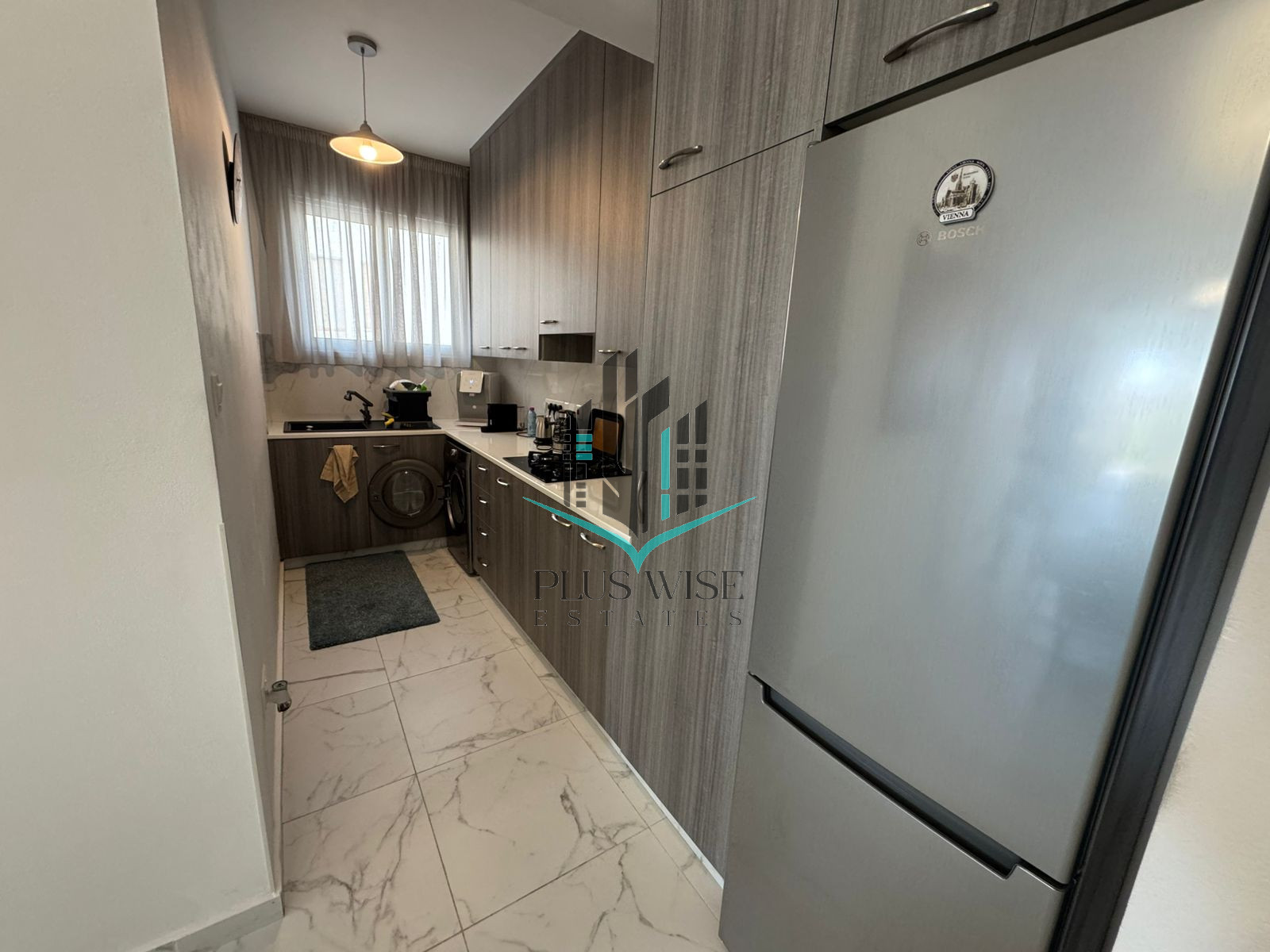 Apartment in Livadia - Image 4