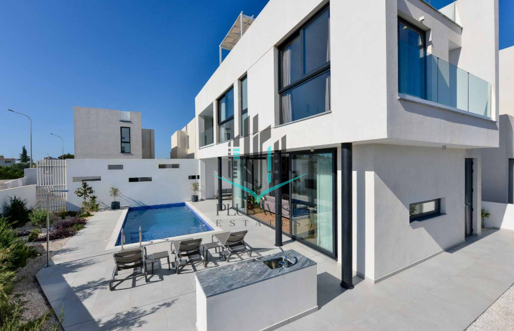 House in Pernera - Image 2