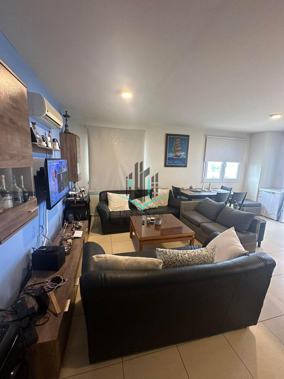 Apartment in Perivolia - Image 2