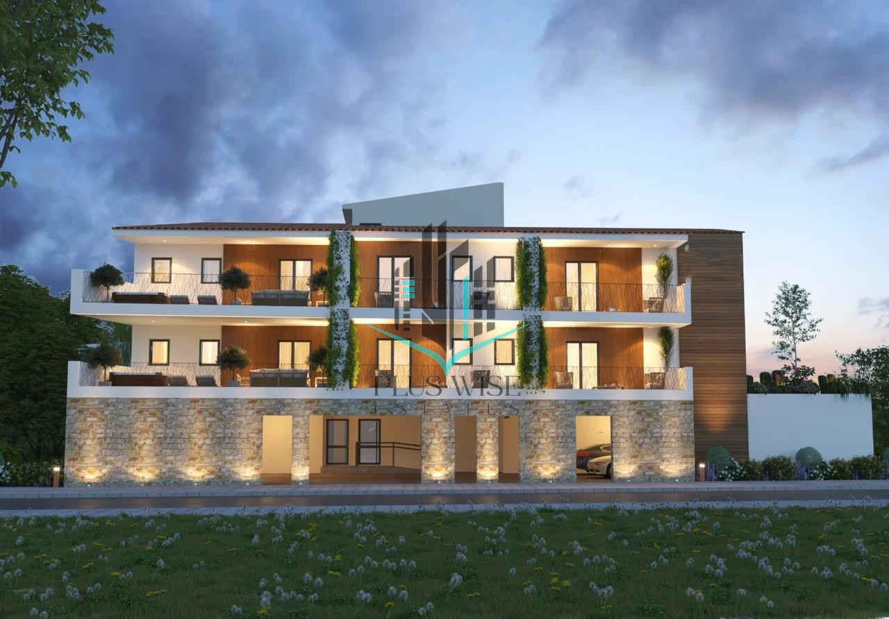 Apartment in Oroklini - Image 4