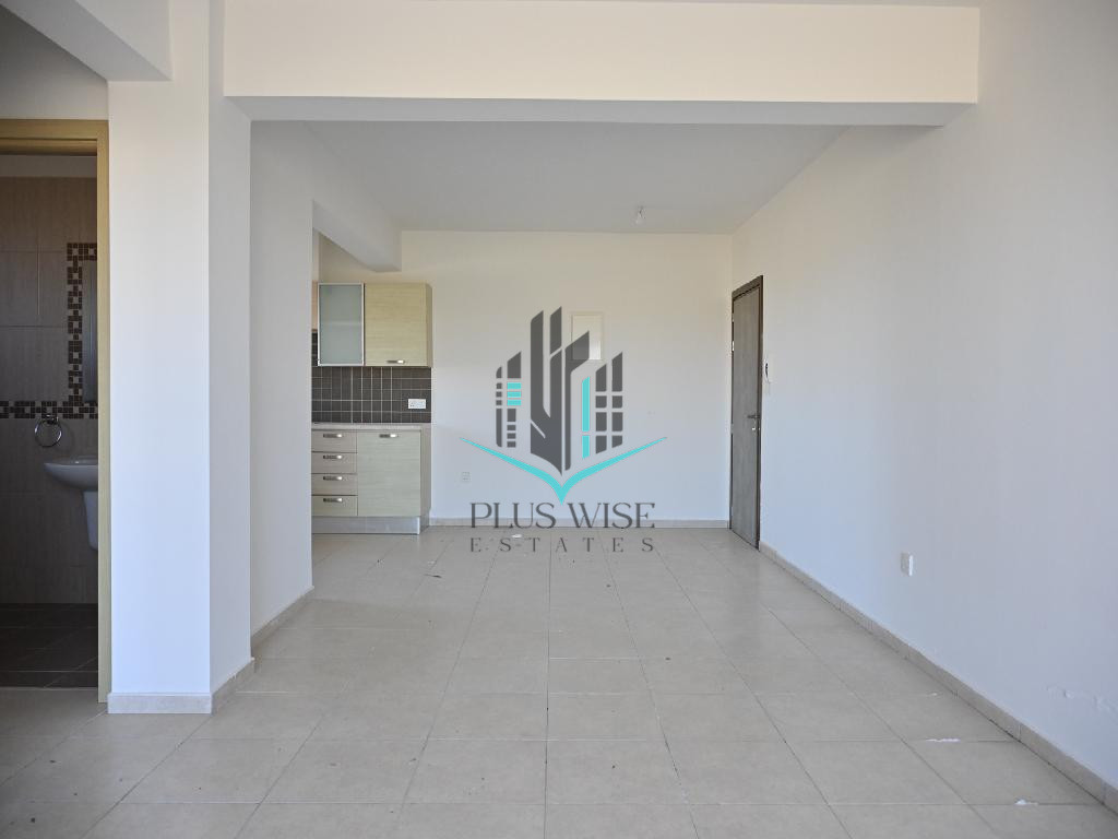 Apartment in Tersefanou - Image 2