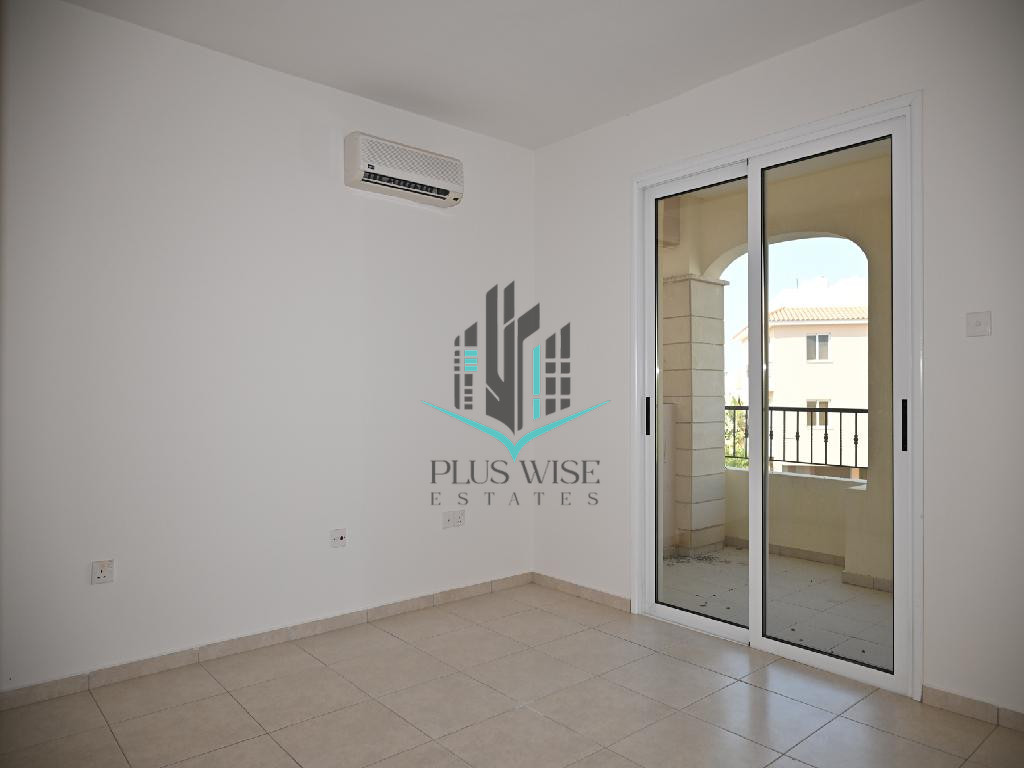 Apartment in Tersefanou - Image 2