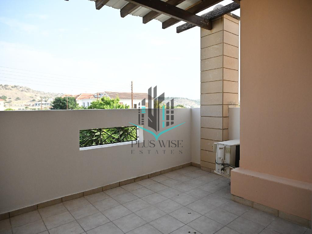 Apartment in Pyla - Image 2