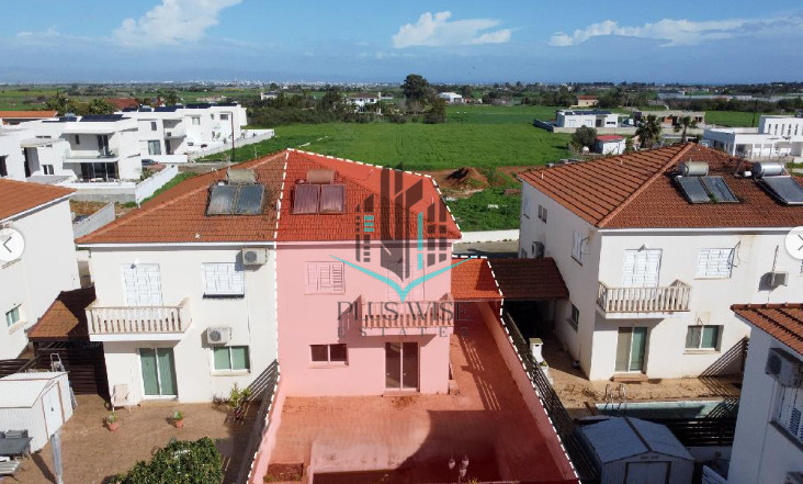 Villa in Frenaros - Image 2