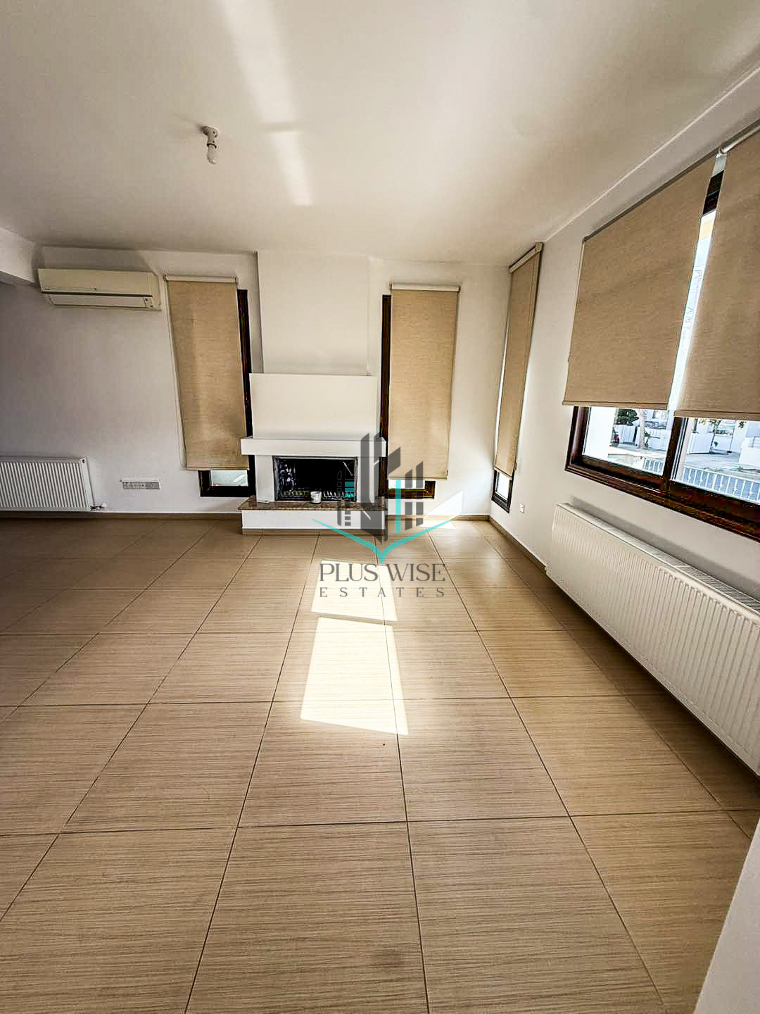 Villa in Apostolos Loukas - Image 3